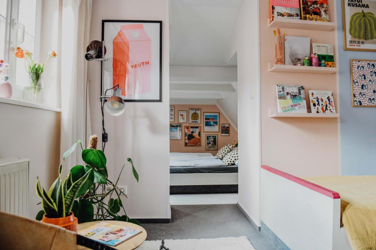 Sleepart Room For 3 첼레 외부 사진